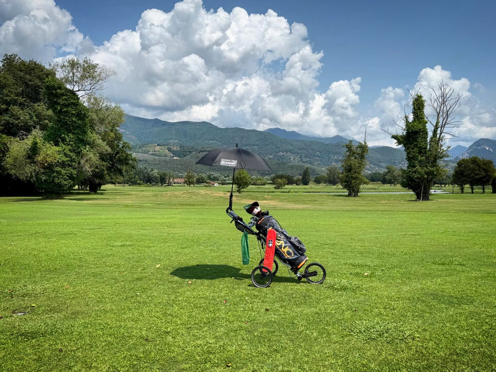Levighiamo i ferri da golf ⛳️ e proteggiamo anche dal sole! ☀️😎

.
.
.
.
#ekamant #ekamantabrasivi #ekamantabrasives #golfaddict #sundaymood☀️